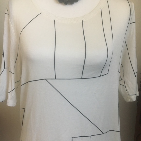 Calvin Klein White Blouse with Asymmetrical Design - Picture 2 of 4
